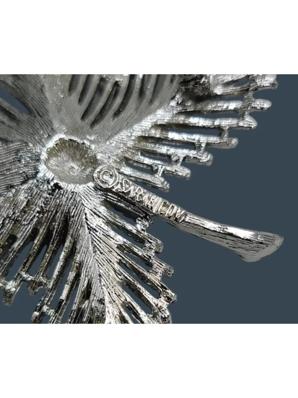 Vintage Sarah Coventry Large Maple Leaf Brooch Pin Open Metal Work Silver Tone